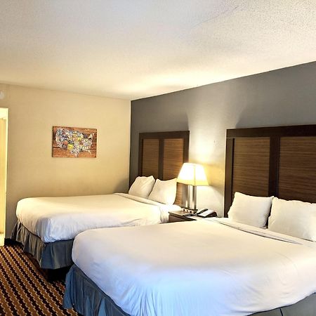 Econo Lodge Forest City Exterior photo